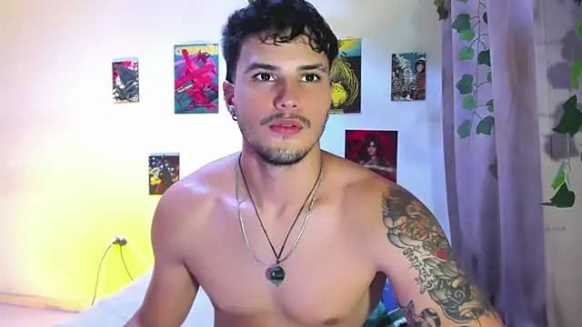 Snapshot of Nekoboy01 chatting on January 18, 11:22 pm Nekoboy01 online show from January 18, 11:22 pm