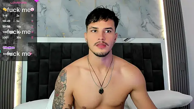 Snapshot of Nekoboy01 chatting on January 31, 10:42 pm Nekoboy01 online show from January 31, 10:42 pm