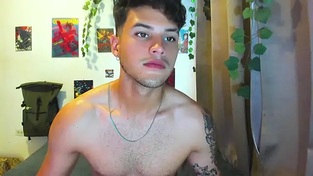 Snapshot of Nekoboy01 chatting on September 23, 8:01 pm Nekoboy01 online show from September 23, 8:01 pm