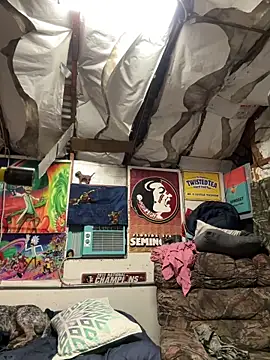 CloudDadddyyy420 online show from January 4, 9:52 pm