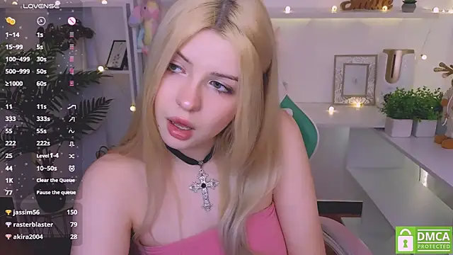 Snapshot of Grace_and__Jacob chatting on December 29, 3:35 pm Grace and Jacob online show from December 29, 3:35 pm