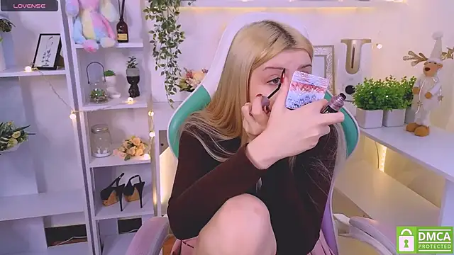 Snapshot of Grace_and__Jacob chatting on January 5, 8:54 am Grace and Jacob online show from January 5, 8:54 am