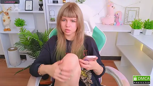 Snapshot of Grace_and__Jacob chatting on September 24, 6:50 am Grace and Jacob online show from September 24, 6:50 am