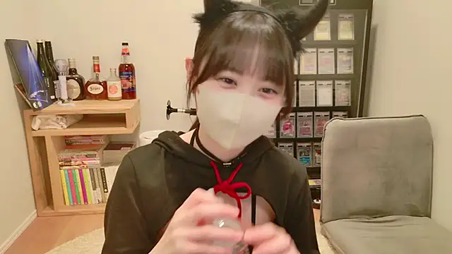 HIKARI x0 online show from April 28, 2:33 pm