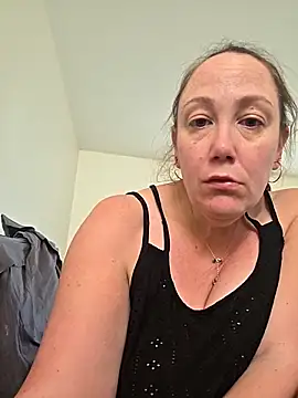 Wisie Cutie online show from March 9, 10:19 am