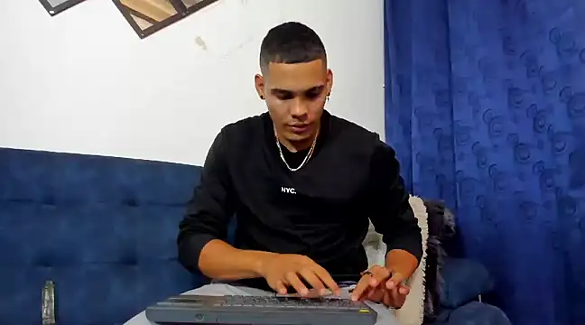 rick03 leto online show from March 20, 7:03 am