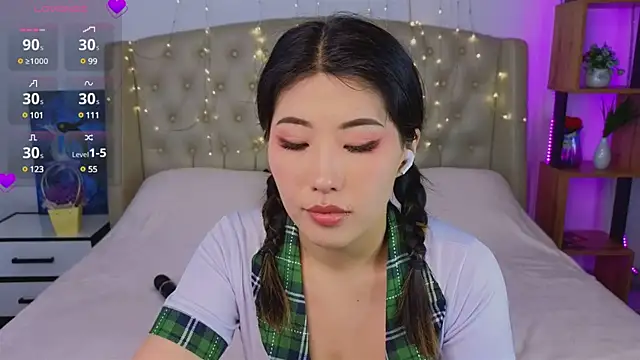 Snapshot of Wendy__Hills chatting on January 28, 12:32 pm Wendy Hills online show from January 28, 12:32 pm