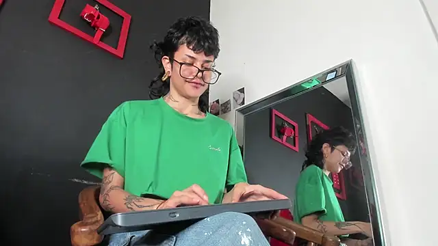 trinitty online show from March 10, 5:07 pm