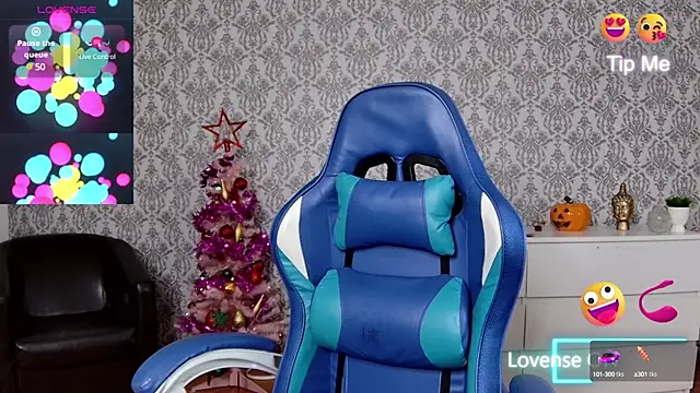 AnnaAnn online show from February 4, 7:11 pm