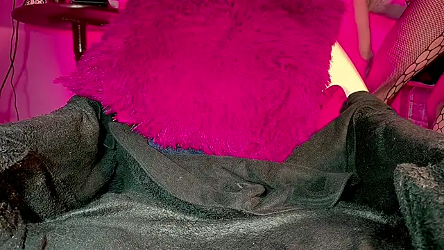 SEXYTRAV18 online show from February 24, 3:26 am