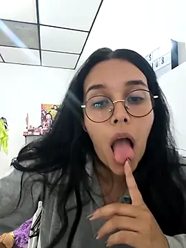 Annya-sweet online show from October 23, 2:33 am