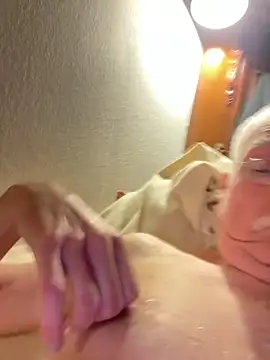 Steffibi1954 online show from December 14, 2:39 am