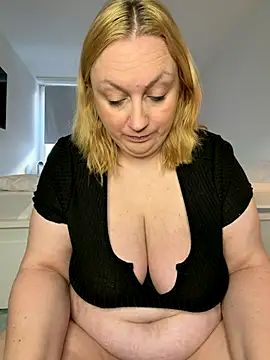 BBW Nora online show from November 22, 8:57 am
