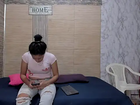 GIRLORI22 online show from October 10, 7:57 pm