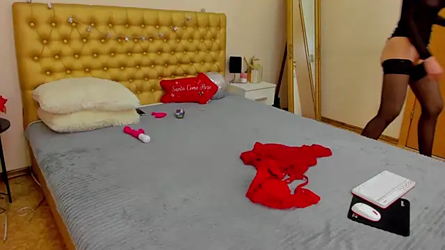 Snapshot of VeraWatts chatting on December 27, 7:35 pm VeraWatts online show from December 27, 7:35 pm