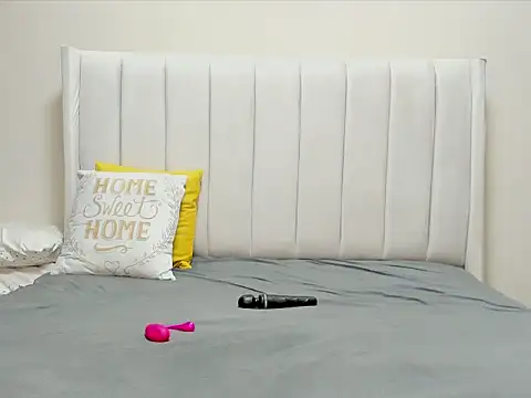 Snapshot of _heavenlysent chatting on November 7, 3:39 am heavenlysent online show from November 7, 3:39 am