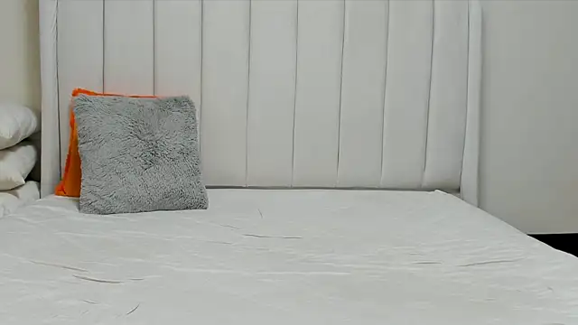  heavenlysent online show from April 25, 2:36 am