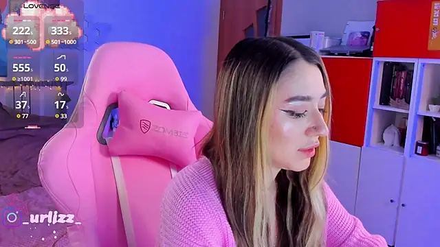 Fiona-Love online show from December 12, 9:04 pm