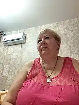 EffectFiona online show from January 31, 11:35 pm