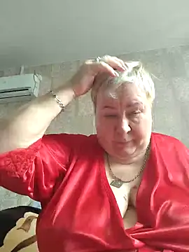 EffectFiona online show from March 10, 4:17 am