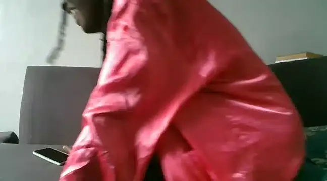 Prettybecs online show from January 27, 11:43 am