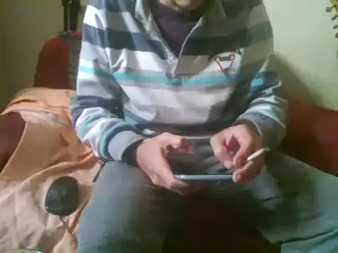 Snapshot of maxxx20202020 chatting on December 9, 8:00 am maxxx20202020 online show from December 9, 8:00 am