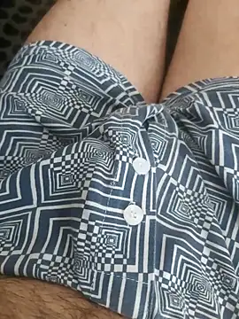 Snapshot of maxxx20202020 chatting on October 21, 6:47 am maxxx20202020 online show from October 21, 6:47 am