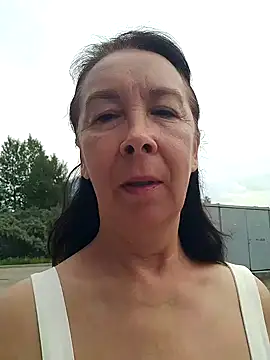 Celine Faer1 online show from June 8, 11:10 am