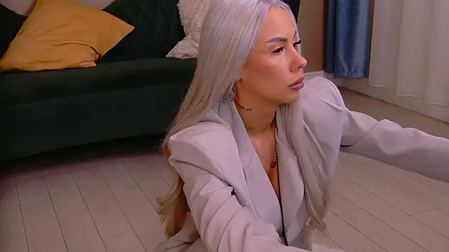 Bailey Rush online show from March 21, 7:17 pm