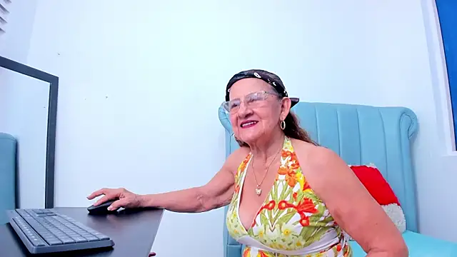 Snapshot of MatureHorny_70 chatting on July 21, 8:55 pm MatureHorny 70 online show from July 21, 8:55 pm