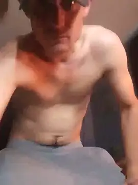 Midwestalpha online show from December 21, 4:57 pm