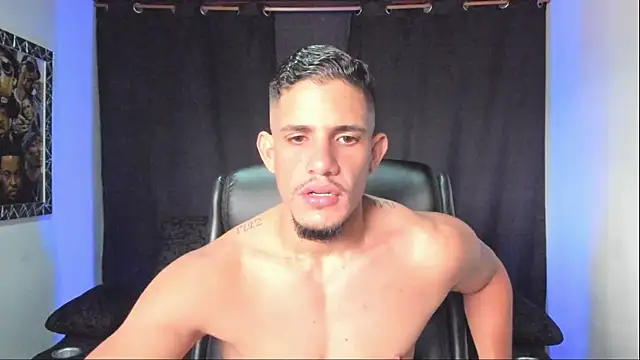 jhonnysnow17 online show from April 5, 4:26 pm