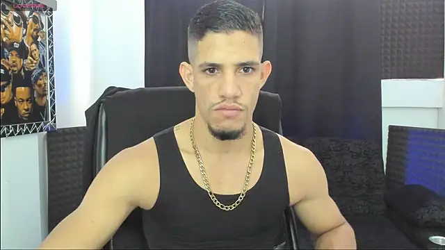 jhonnysnow17 online show from June 7, 9:07 pm