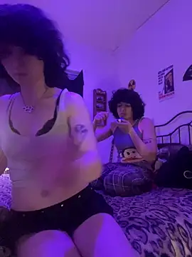 Bunny y online show from December 18, 7:14 am