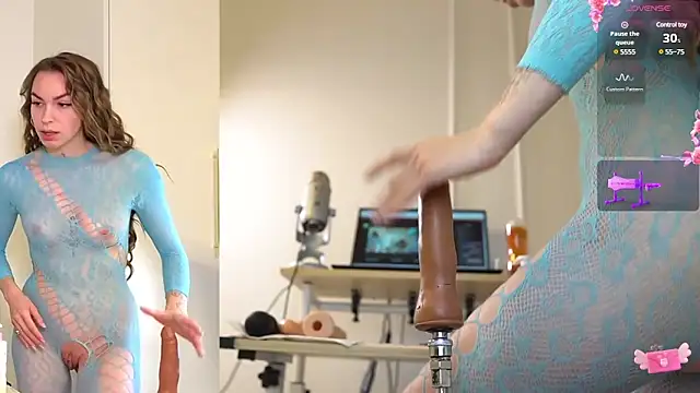 Snapshot of Miss69Ri99 chatting on January 18, 5:48 pm Miss69Ri99 online show from January 18, 5:48 pm