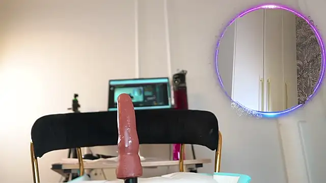 Miss69Ri99 online show from March 9, 11:53 pm