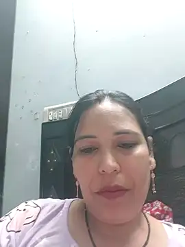 Poojabhabi101 online show from April 25, 5:21 am