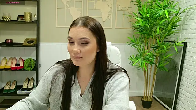 Snapshot of SelineSole chatting on March 20, 4:53 pm SelineSole online show from March 20, 4:53 pm