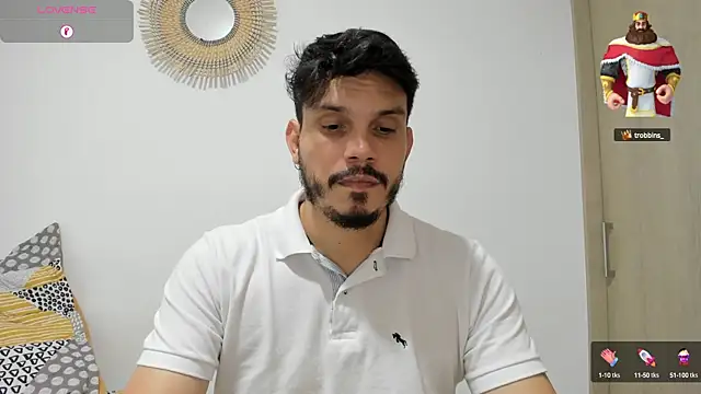 Snapshot of alejandro_stark chatting on December 6, 6:26 am alejandro stark online show from December 6, 6:26 am