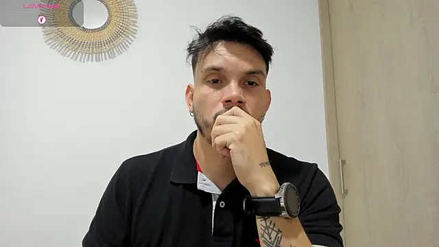 Snapshot of alejandro_stark chatting on December 7, 4:09 am alejandro stark online show from December 7, 4:09 am