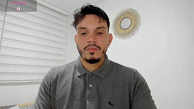 Snapshot of alejandro_stark chatting on December 12, 2:59 am alejandro stark online show from December 12, 2:59 am