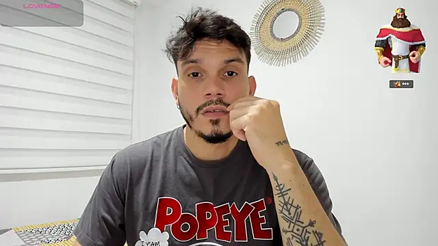 Snapshot of alejandro_stark chatting on December 13, 11:50 pm alejandro stark online show from December 13, 11:50 pm