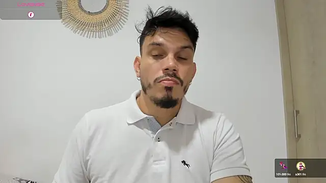 Snapshot of alejandro_stark chatting on December 29, 8:58 pm alejandro stark online show from December 29, 8:58 pm