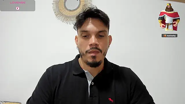 Snapshot of alejandro_stark chatting on December 30, 12:52 pm alejandro stark online show from December 30, 12:52 pm