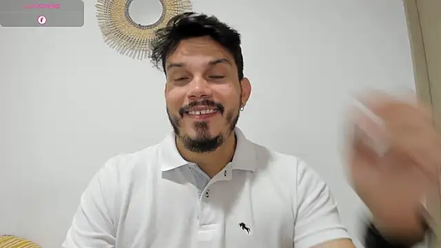 Snapshot of alejandro_stark chatting on January 21, 5:38 am alejandro stark online show from January 21, 5:38 am