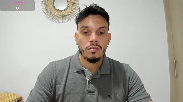 Snapshot of alejandro_stark chatting on January 23, 3:16 am alejandro stark online show from January 23, 3:16 am