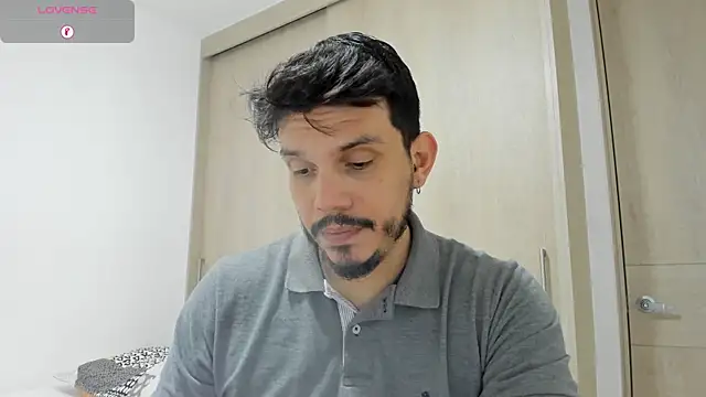 Snapshot of alejandro_stark chatting on February 12, 1:16 pm alejandro stark online show from February 12, 1:16 pm