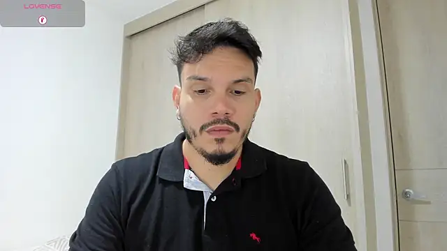 Snapshot of alejandro_stark chatting on February 16, 11:59 am alejandro stark online show from February 16, 11:59 am