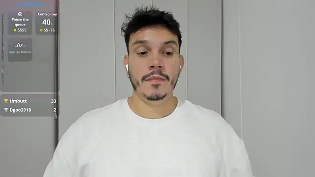 Snapshot of alejandro_stark chatting on October 8, 5:49 am alejandro stark online show from October 8, 5:49 am