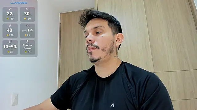 Snapshot of alejandro_stark chatting on November 22, 4:17 pm alejandro stark online show from November 22, 4:17 pm